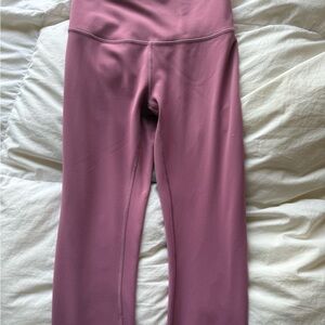 Lululemom Wunder Train High rise tight 28”